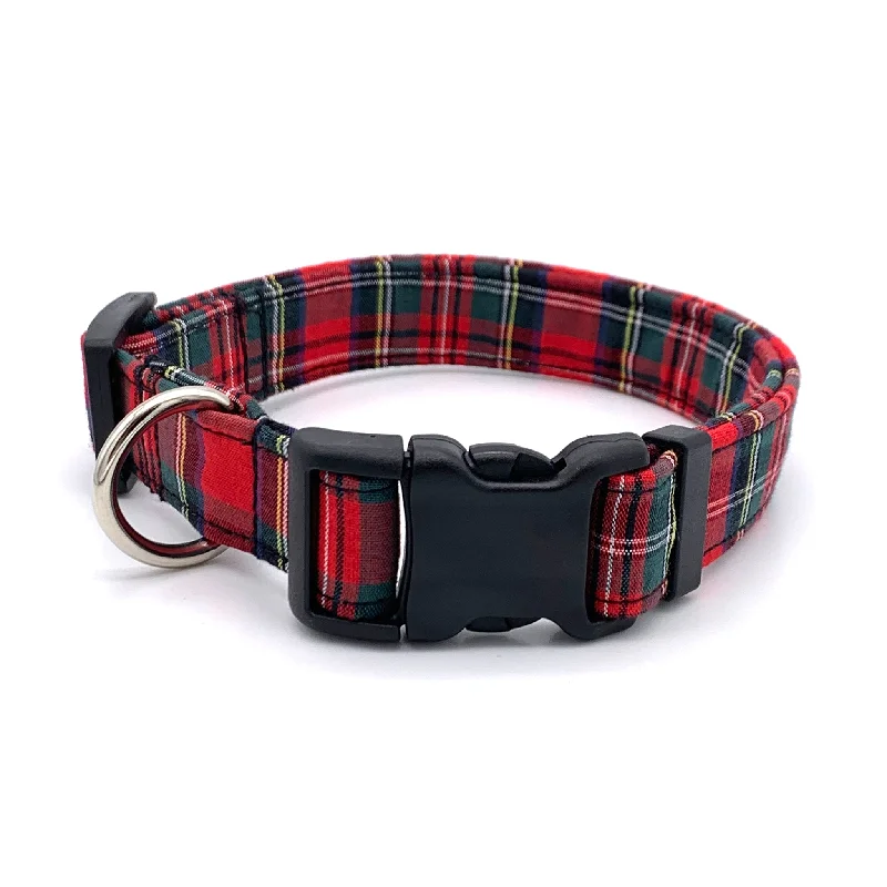   . **Dog bathing brush massage**Red Plaid Dog Collar