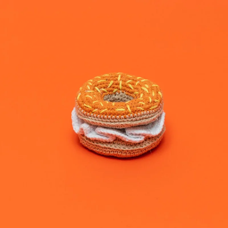 - Climbing pet constant temperature heating padHand Crochet Bagel & Cream Cheese (Ware of the Dog) - Climbing pet constant temperature heating padHand Crochet Bagel & Cream Cheese (Ware of the Dog)