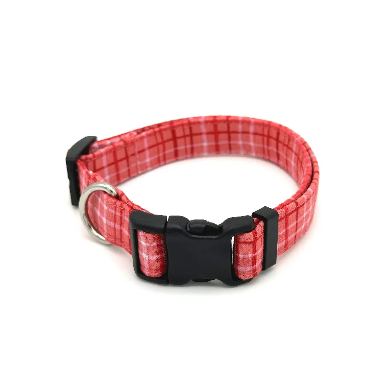  . **Dog raincoat is waterproof and windproof**Valentine's Day Plaid Dog Collar