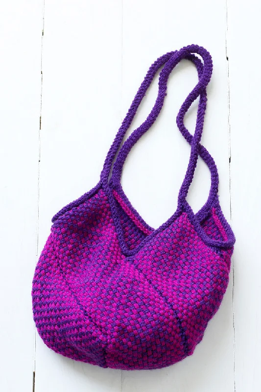 - Winter warm clothes for short-haired dogsLoom Woven And Knit Bag - Version 1