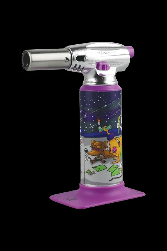 - Cat stress soothing sprayDunkees "Dawgs" Butane Torch Lighter