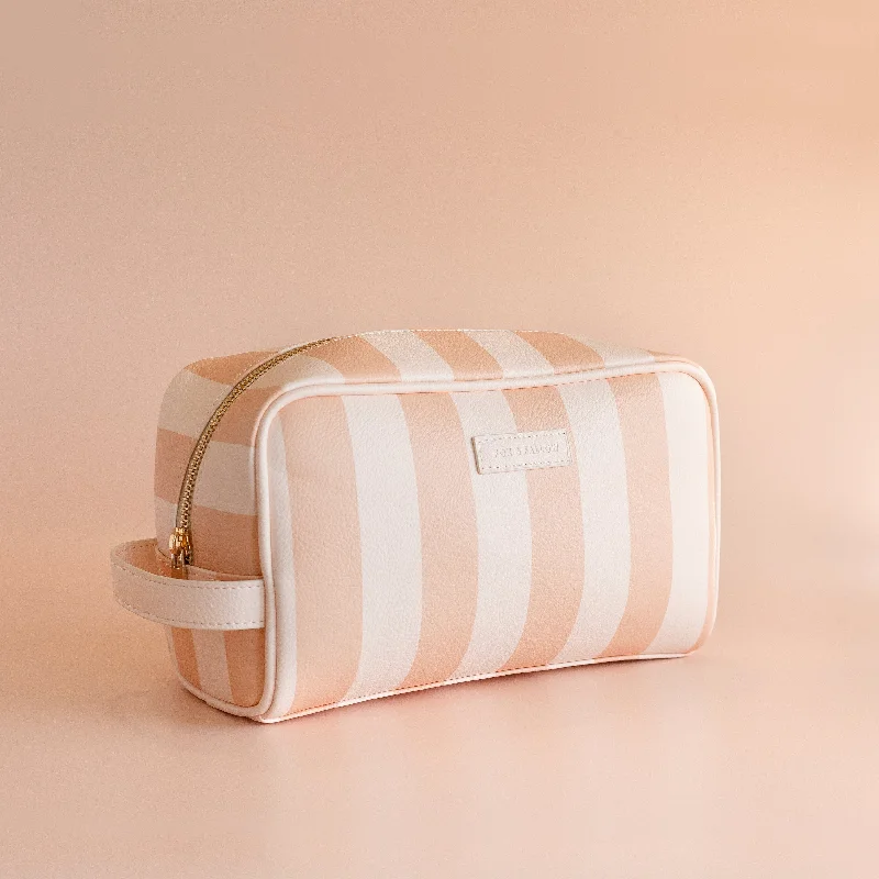 - Automatic temperature adjustment cat bedFox + Fallow Wash Bag | Corsica
