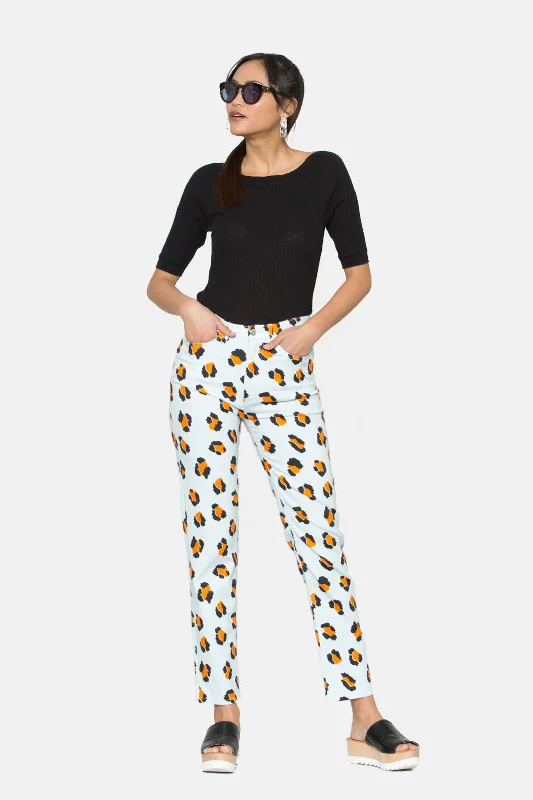 ---Leopardess Jean