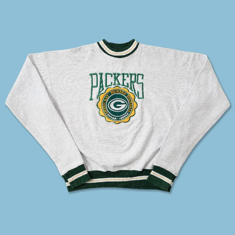 - Parrot climbing and standing wooden frameVintage Green Bay Packers Sweater Medium