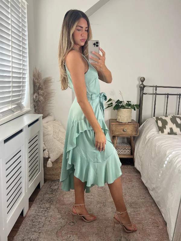 Ariana Halter Frill Dress / Sage