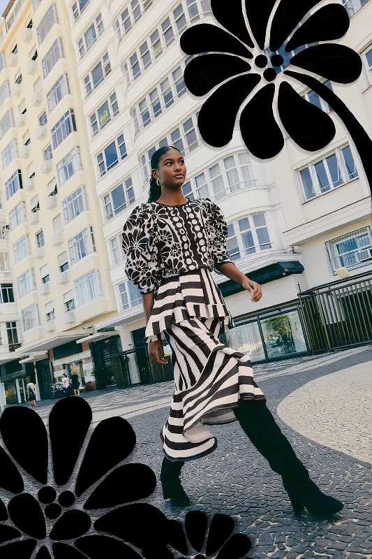 Black Mixed Stripes Midi Skirt