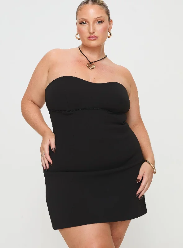 Simple Sweetheart Mini Dress Black Curve