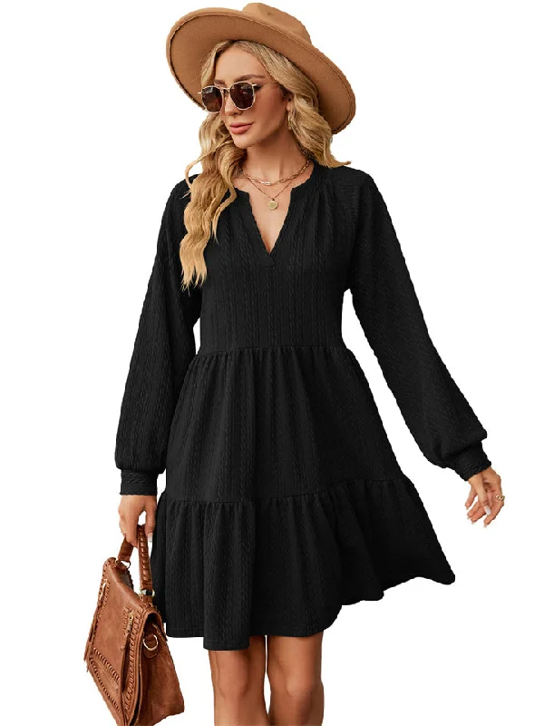 Europe and The United States Autumn and Winter Solid Color V-neck Loose Pleated Splicing Long-sleeved Dresses