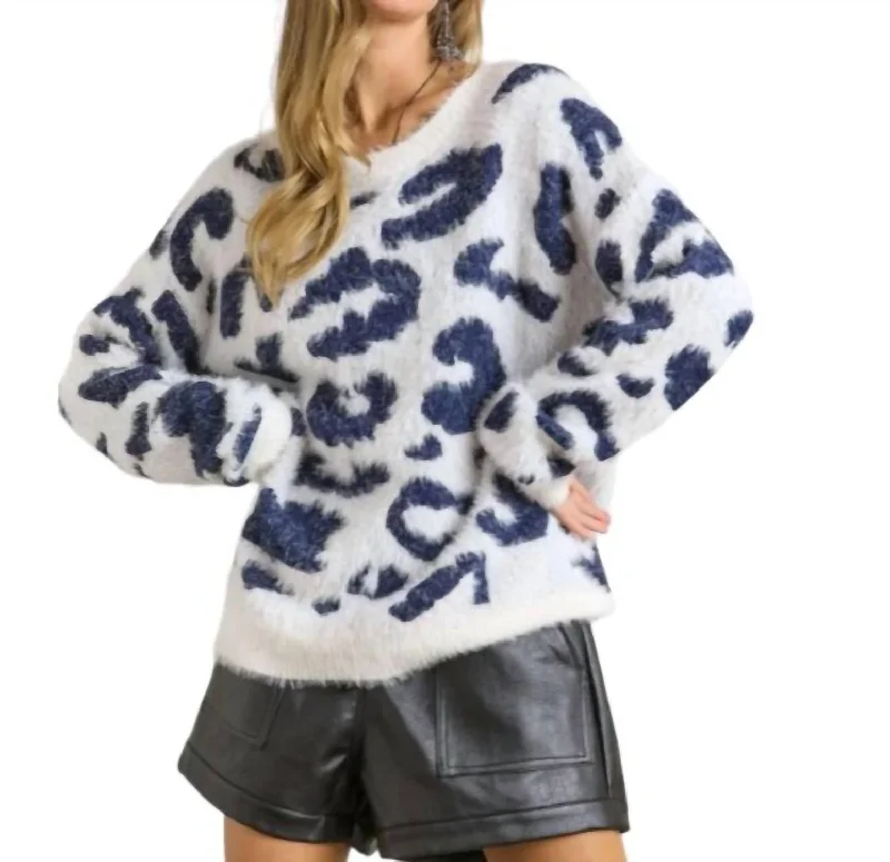 Leopard Print Crew Neck Sweater In White