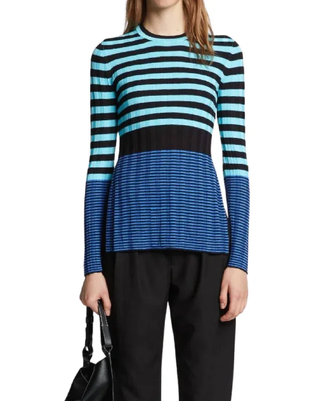 Slinky Stripe Long Sleeve Top In Blue