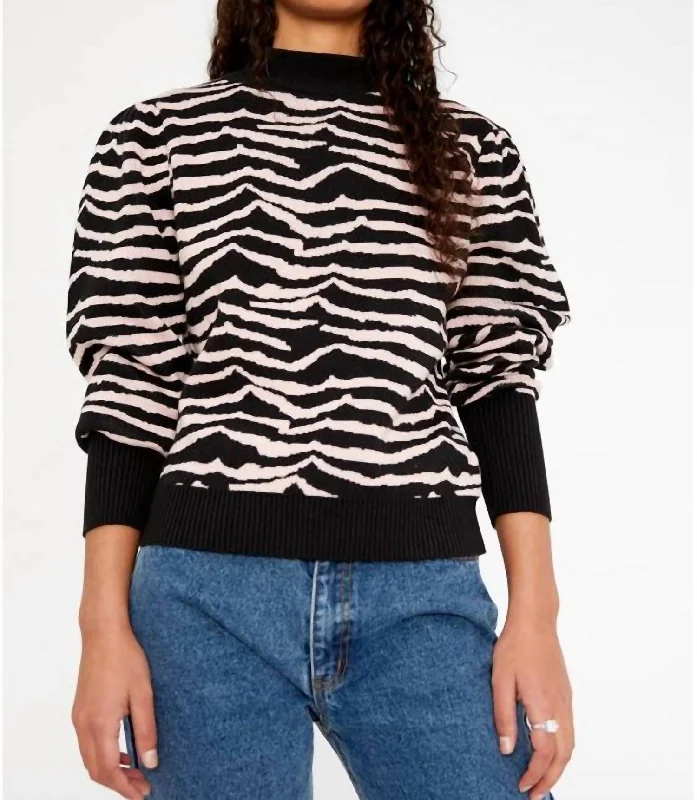 Zebra Print Intarsia-Knit Sweater In Black And White