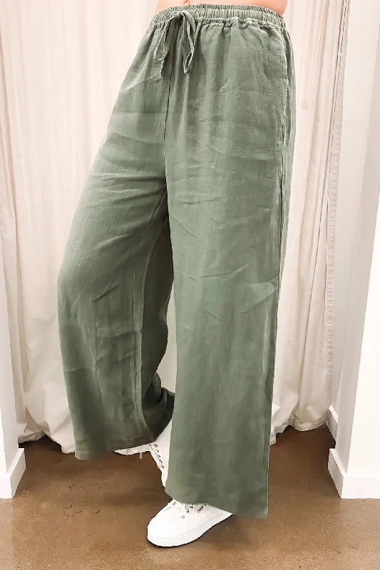 Andrea Pant Green