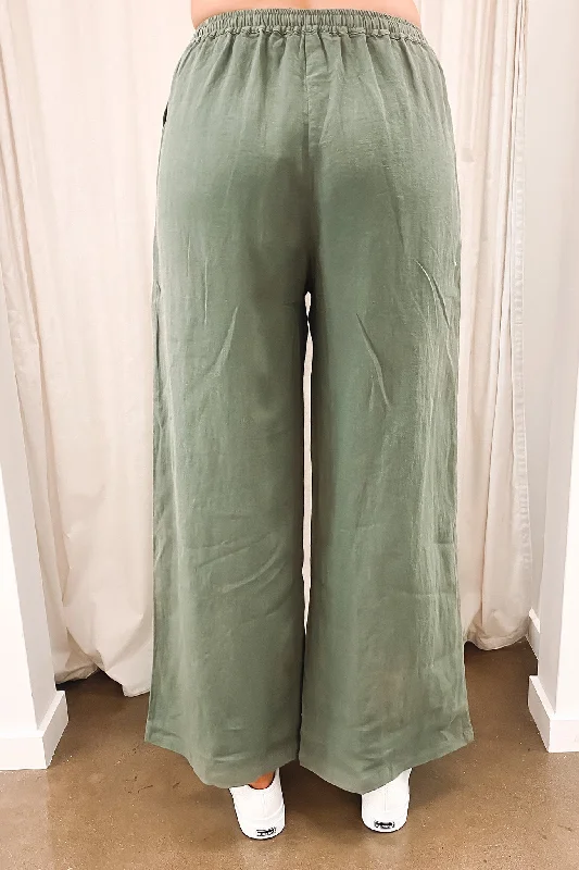 Andrea Pant Green