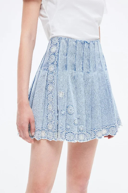 Denim Pleated Culottes With Flower Edge